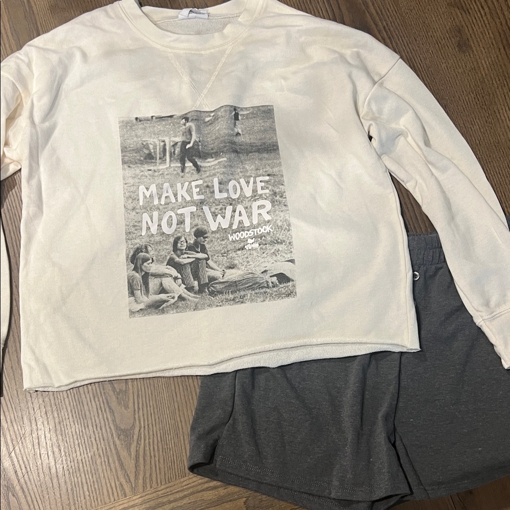 Woodstock Set Make Love Not War Graphic Pajama Set - Cream Top & Gray Shorts